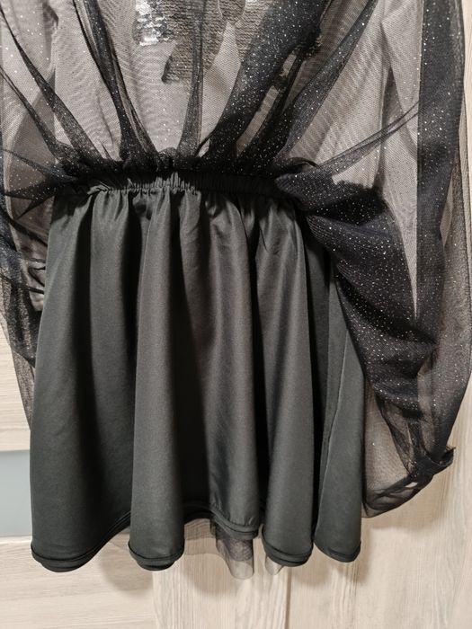 Sukienki dla dziewczynki 110