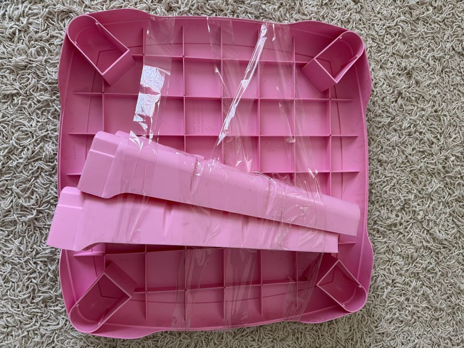 Стол дитячий рожевий дитячі меблі