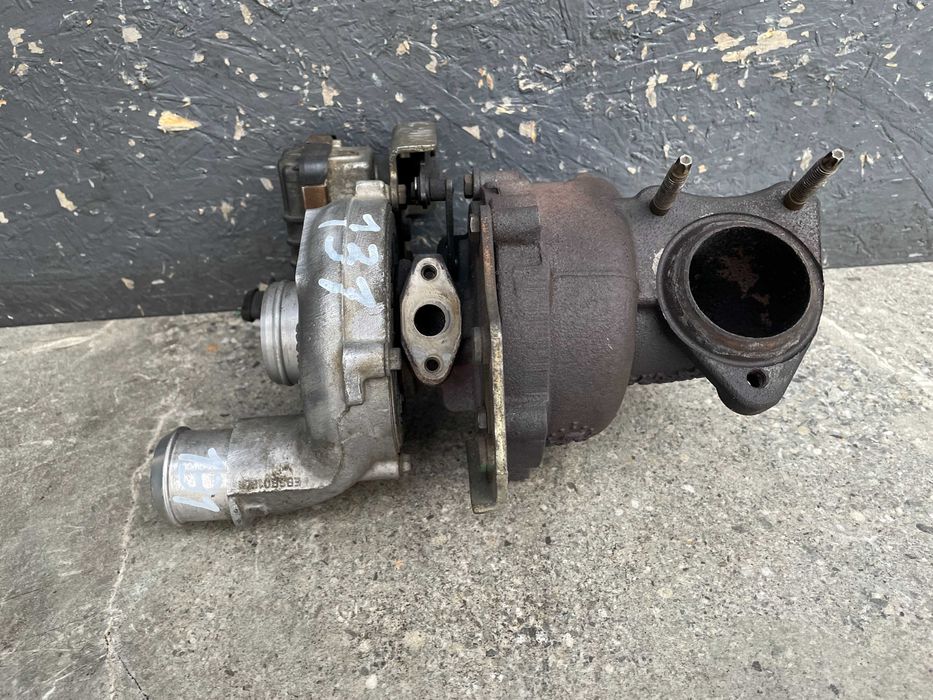 Турбіна Ford C-max Focus MK2 Mondeo MK4 Transit Connect 1.8 TDCi