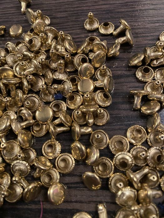 Хольнітен двухстороній