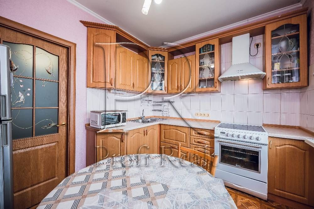 Продаж 3 кімн. квартири Харківське шосе 148, Нова Дарниця, Харківський