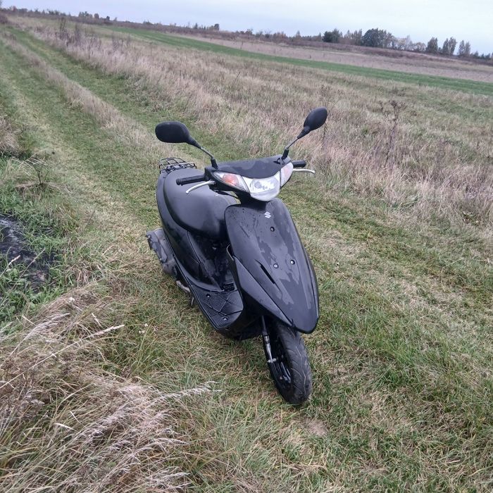 Продам скутер скзукі адрес л 50 4т