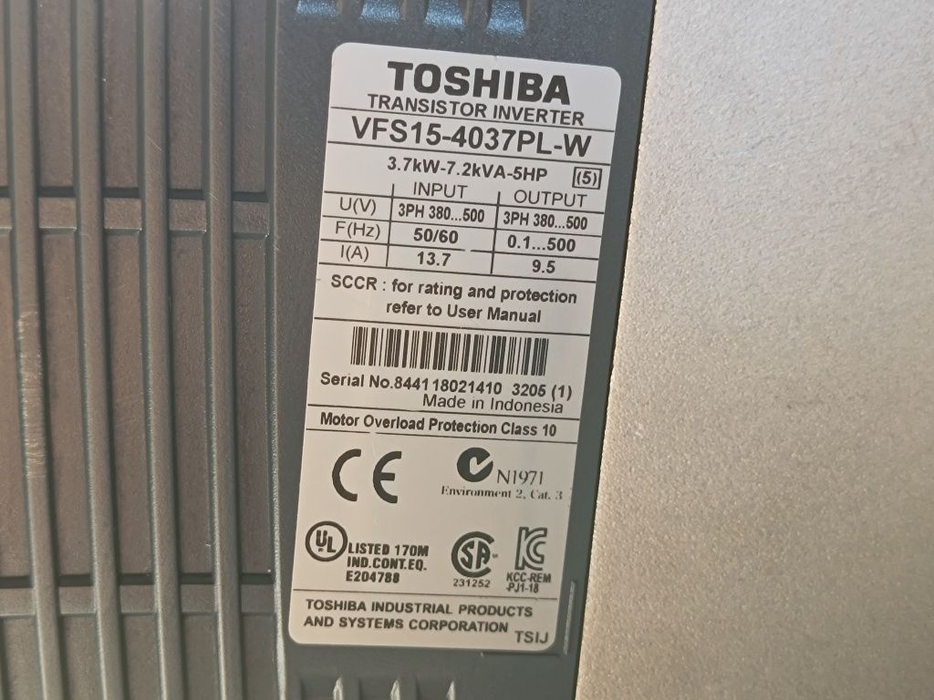 Falownik Toshiba vf-s15