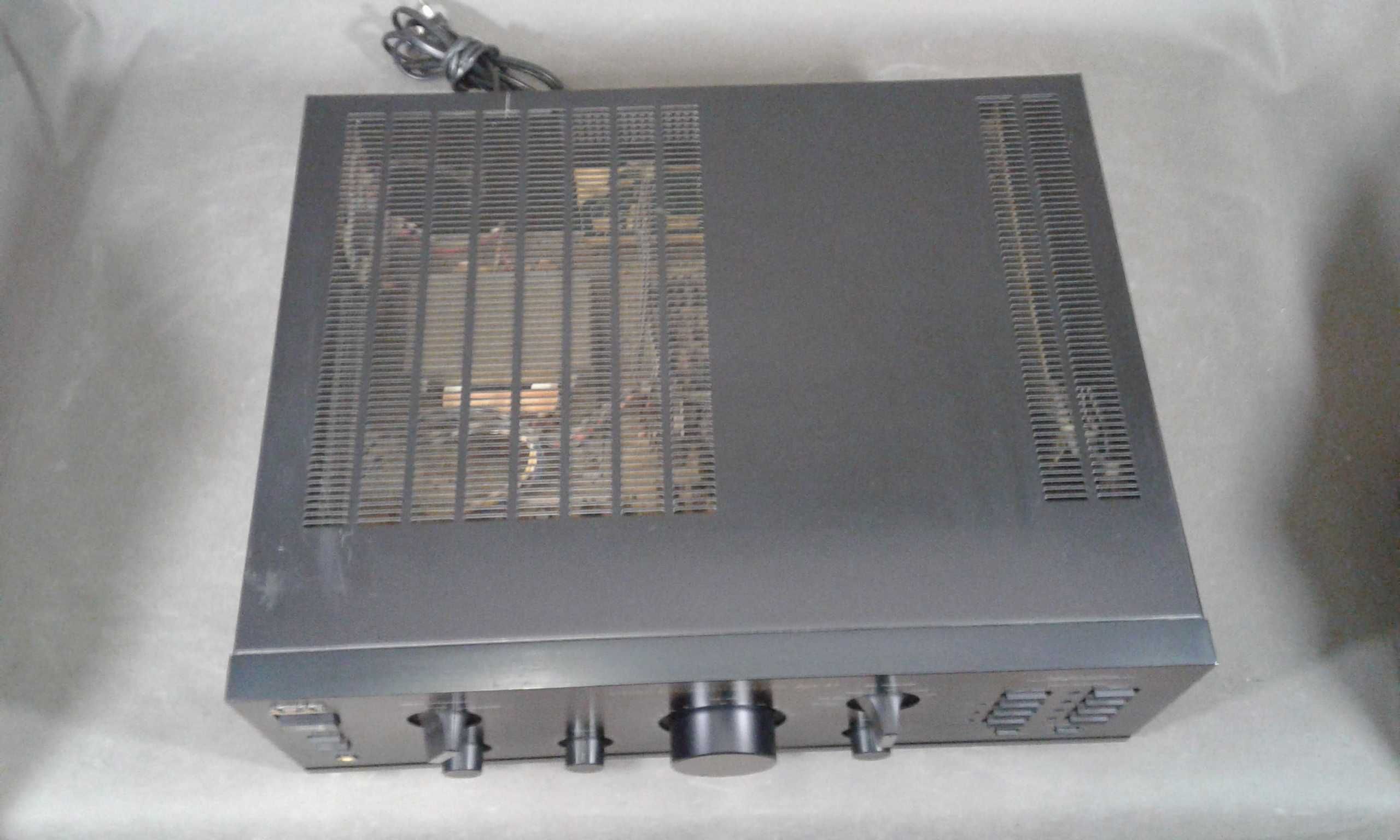 AKAI AM-47,wzmacniacz stereo