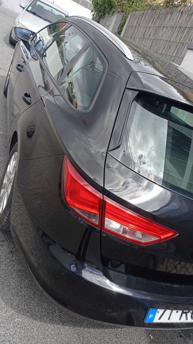 SEAT Leon st1.6tdi 2016 nacional GPS — foto 2