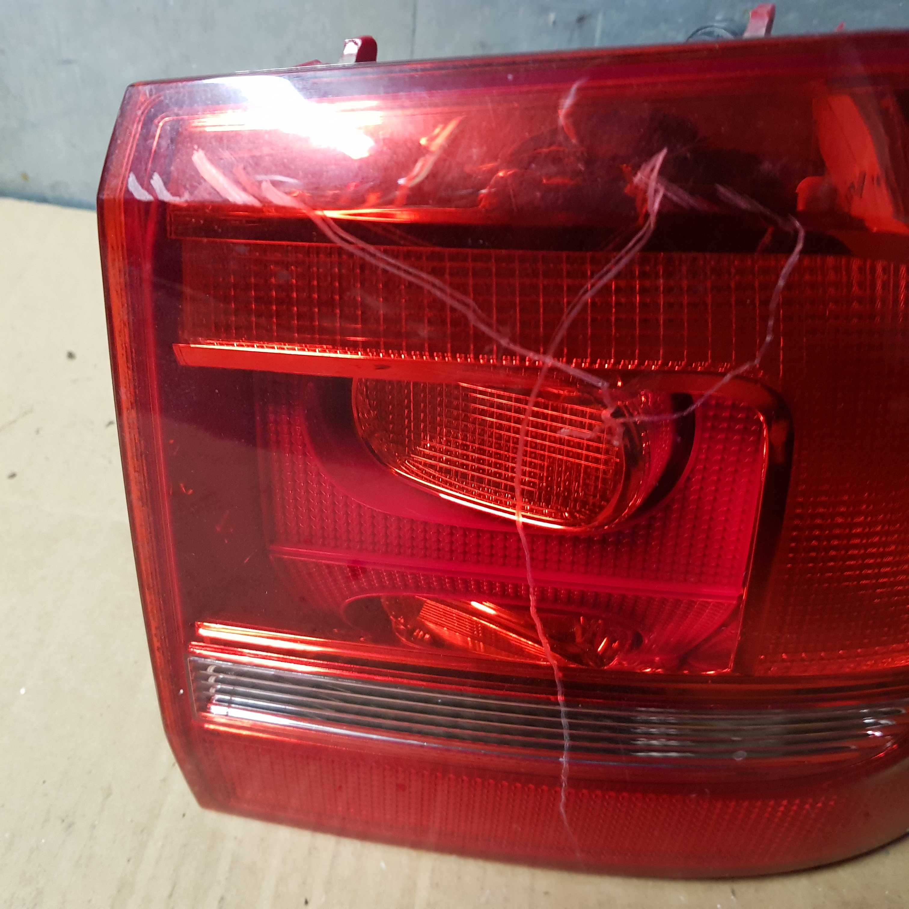 lampa tył VW Touran 1T0 lift 10-15