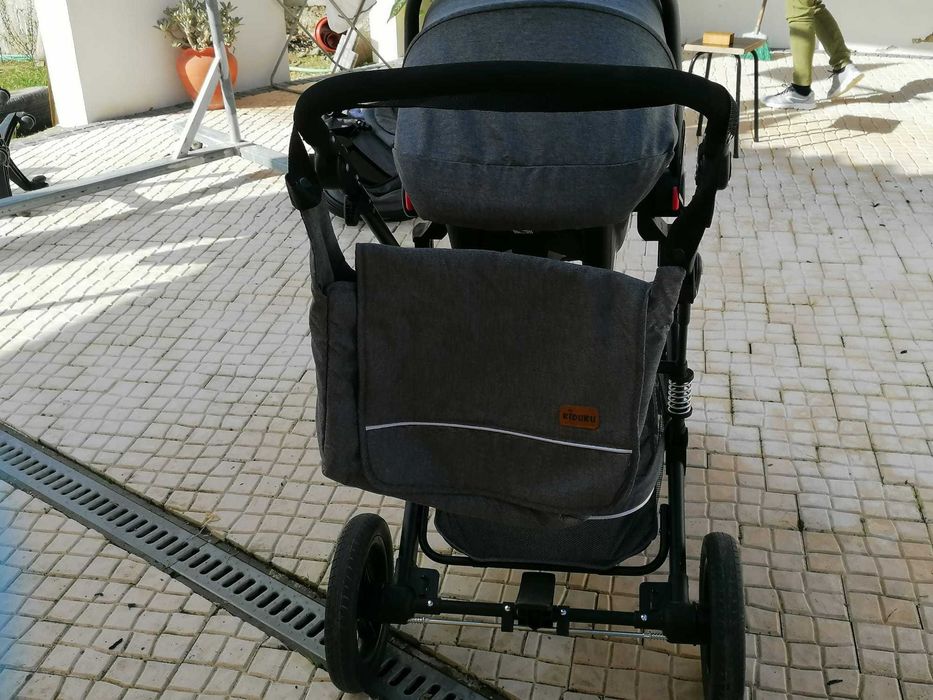 Carrinho de bebé 3 em 1: KIDUKU
