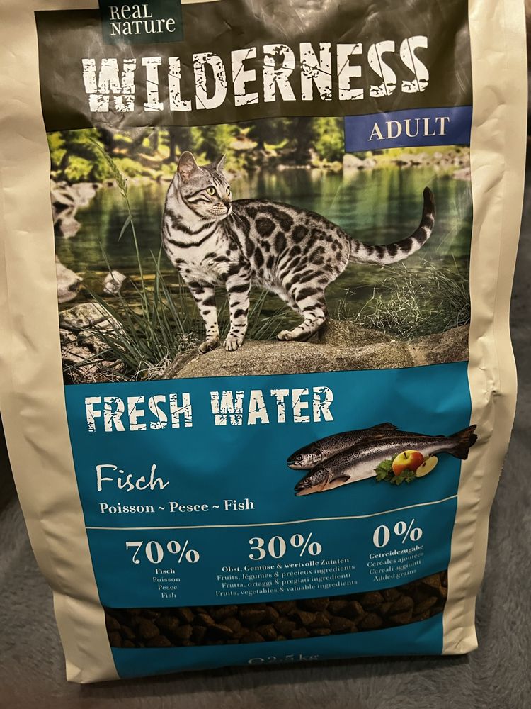 Real nature Wilderness fresh water ADULT