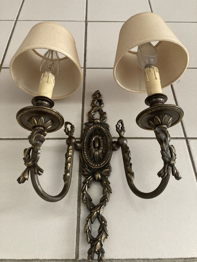 Par de apliques em Bronze