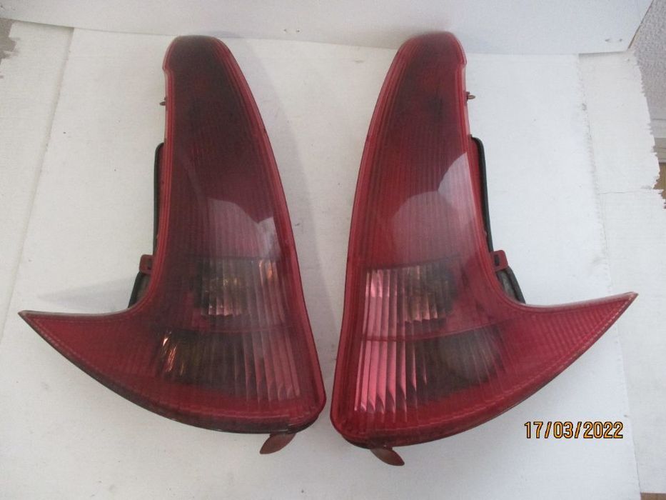 Farol Farolim Peugeot 206 SW Carrinha Esquerdo Direito