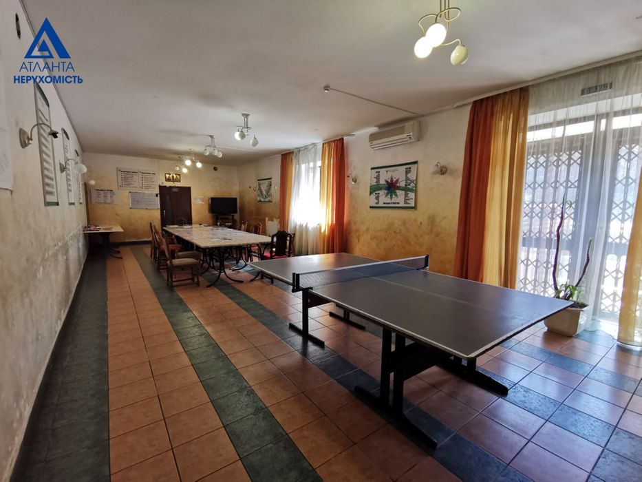 Готельно ресторанний комплекс