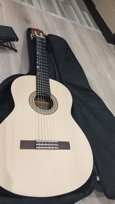 Гітара Yamaha C40M