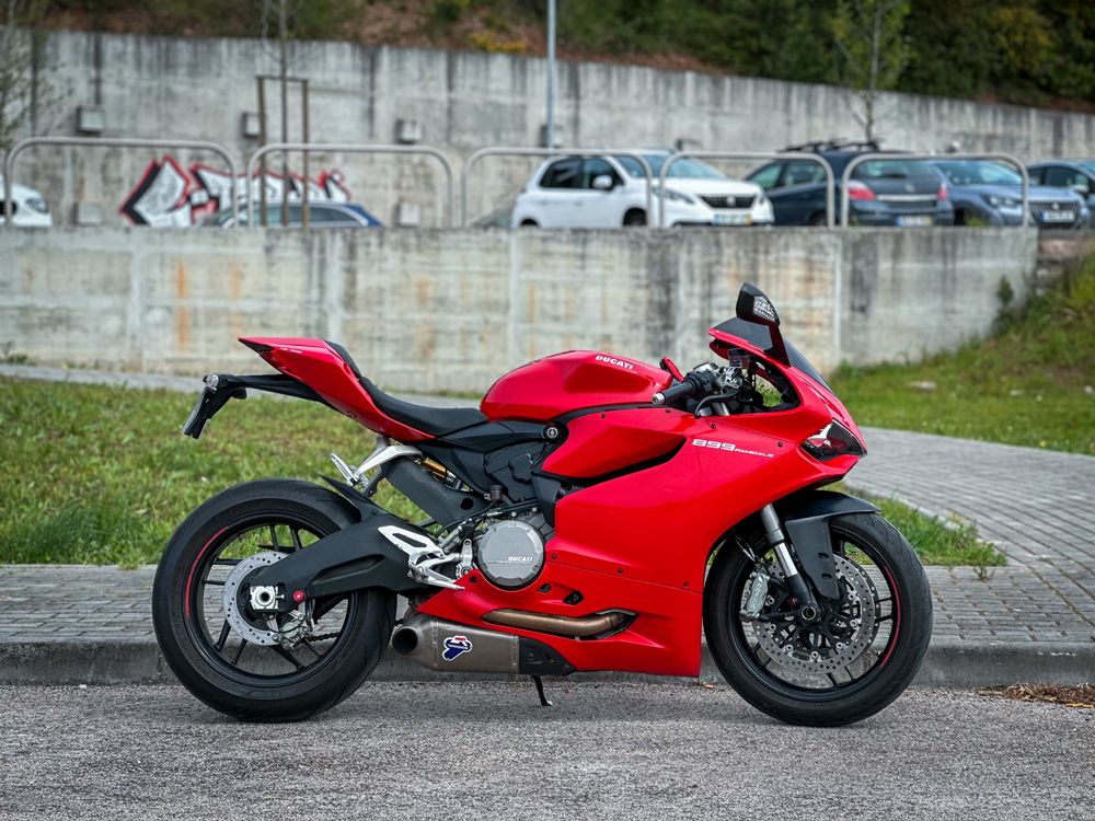 Ducati Panigale 899