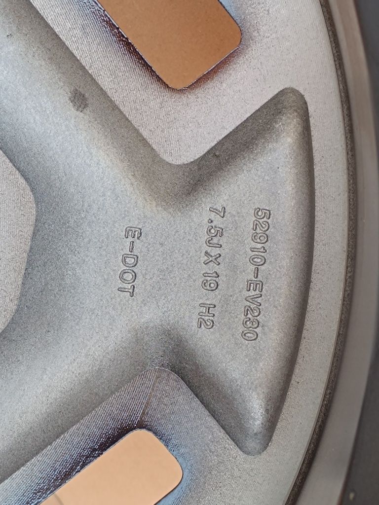FELGA ALUMINIOWA 7,5X19 5x114.3 KIA EV3 EV9 52910EV230