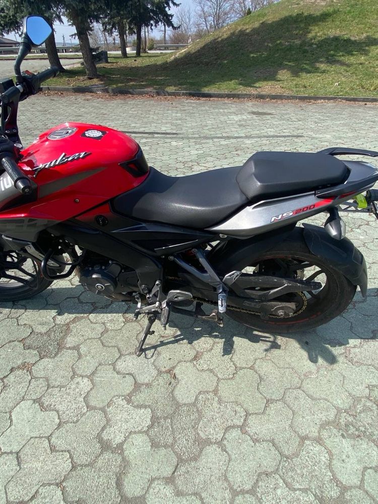bajaj pulsar ns 200 торг