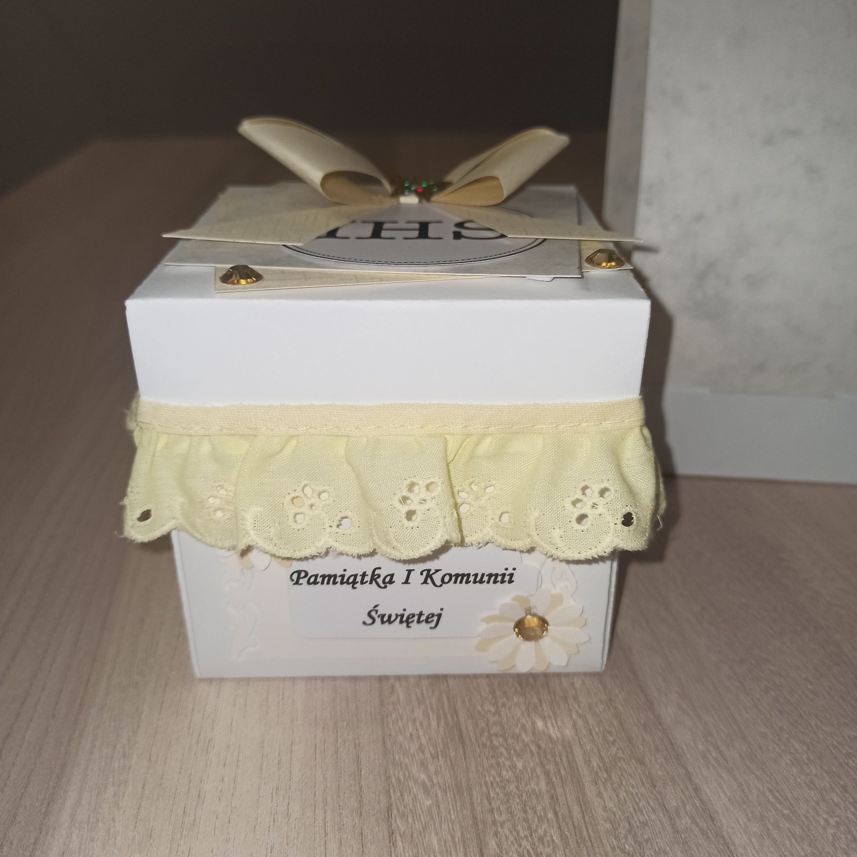 Exploding box pamiątka z okazji I Komunii Świętej
