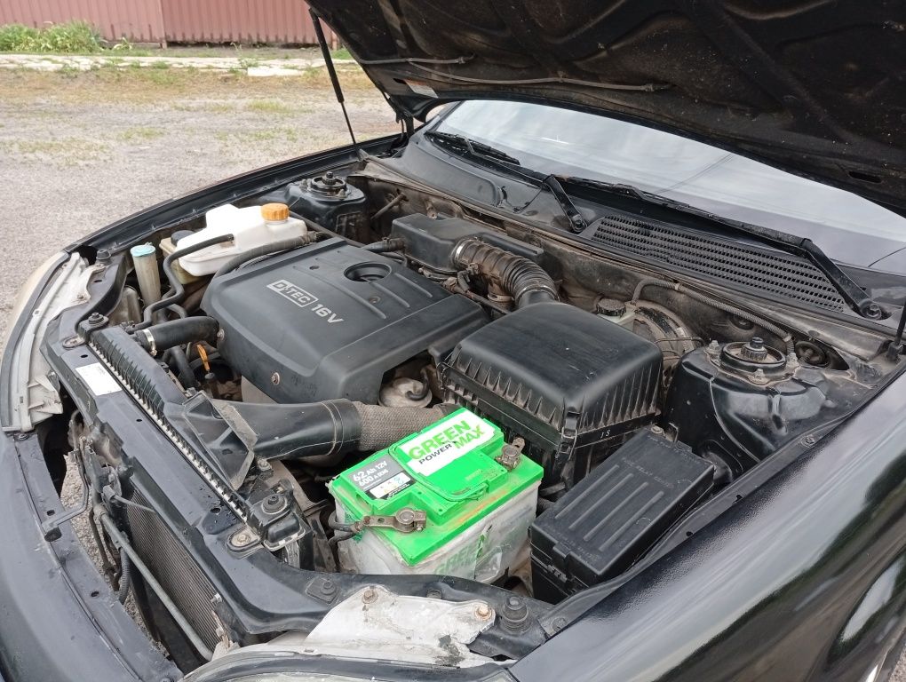 Продам сімейне авто Chevrolet evanda