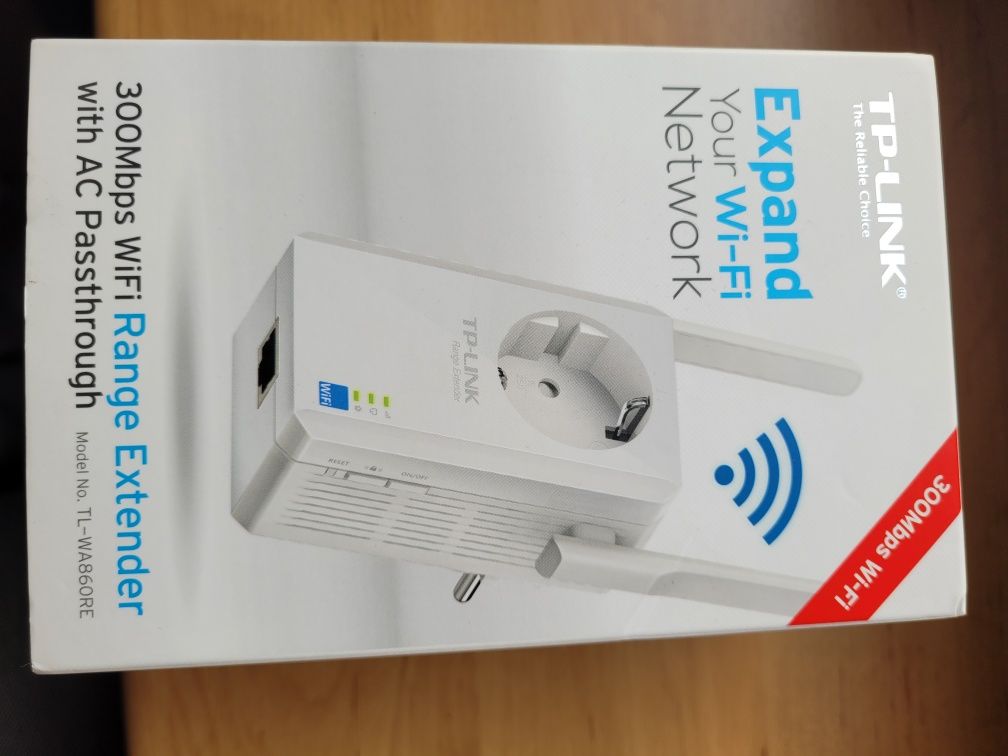 Wzmacniacz sygnału WiFi TP-LINK model TL-WA860RE