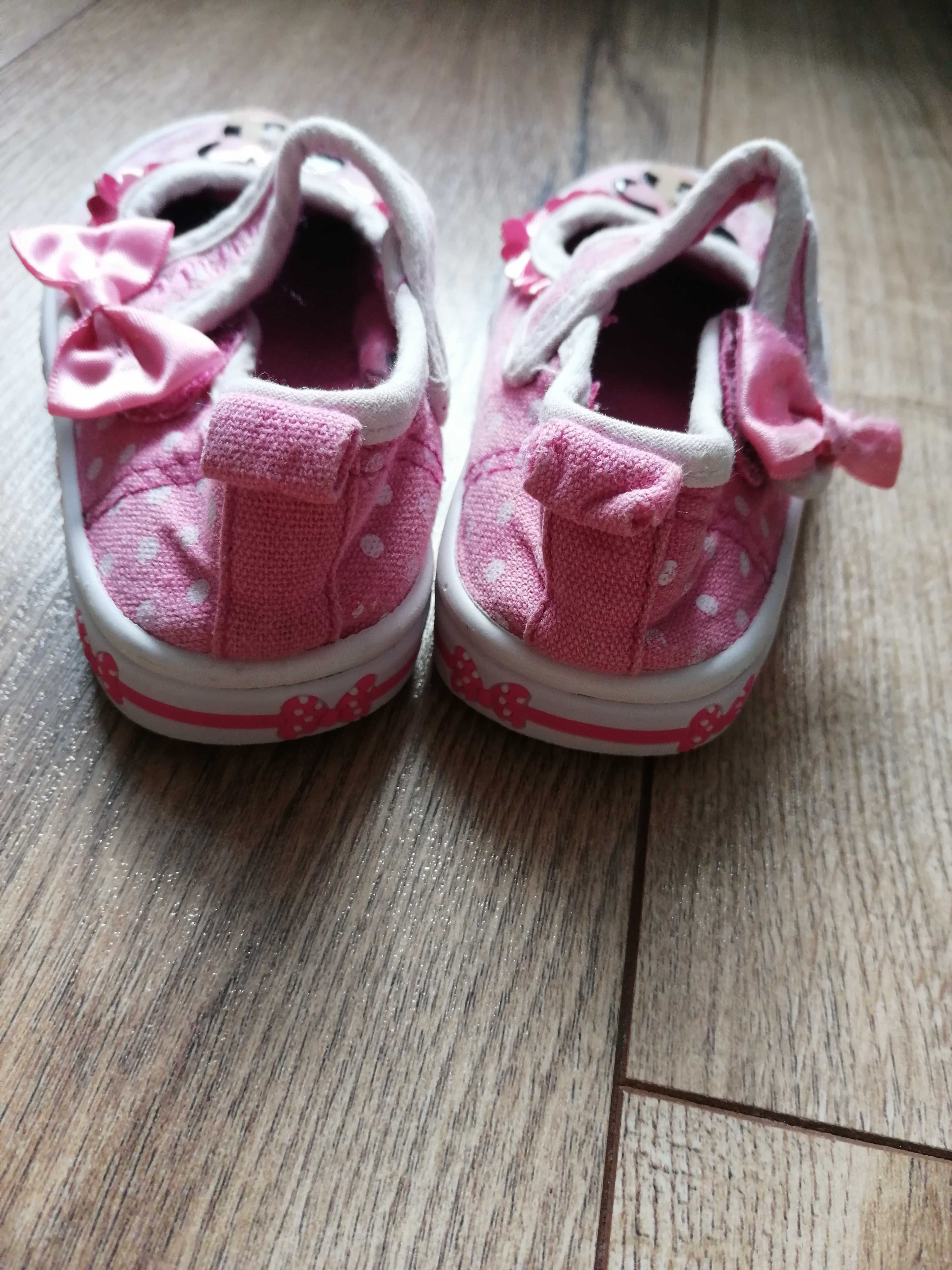 Buty niemowlęce dla dziewczynki - r. 20