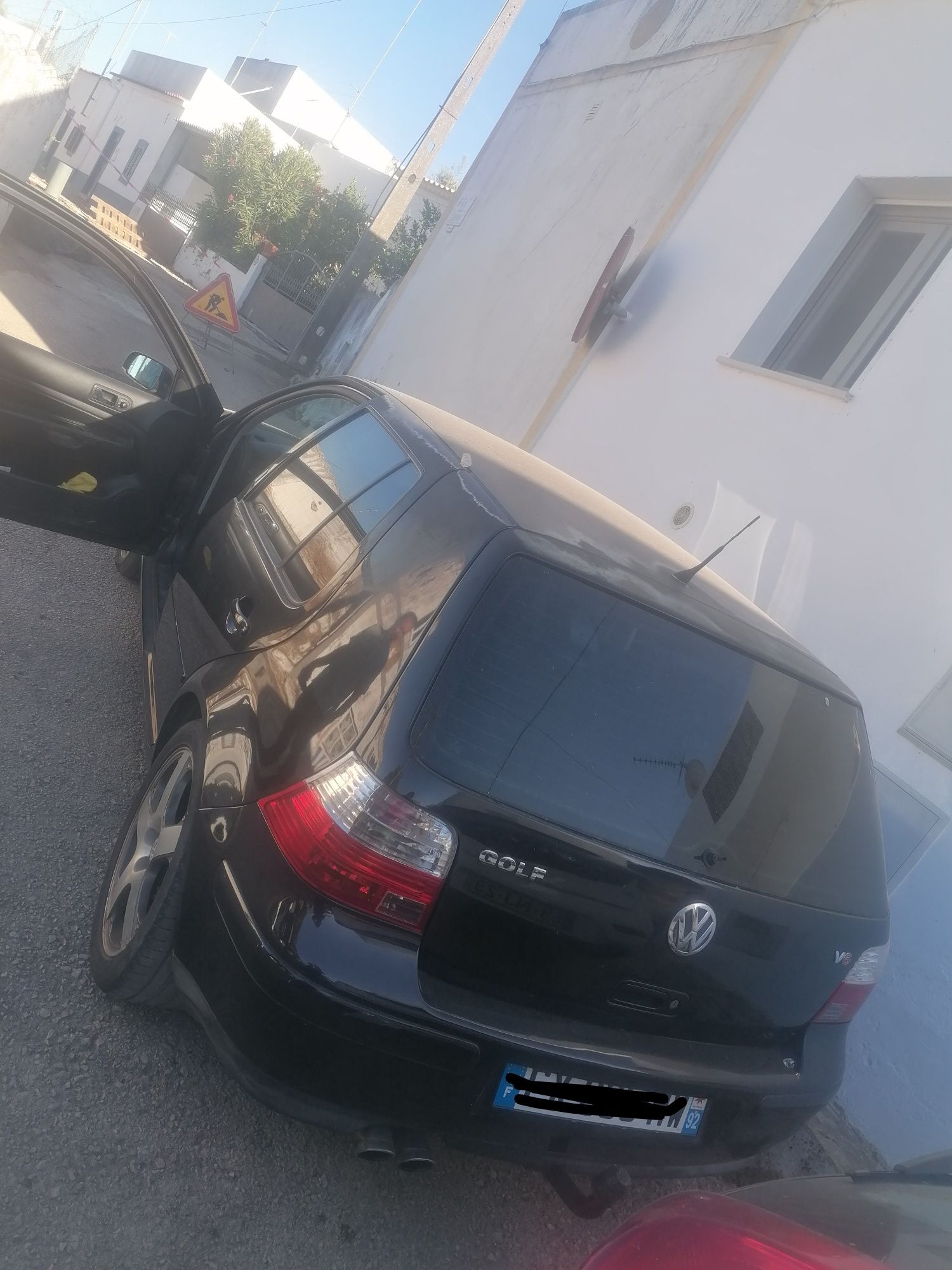 Vendo WV Golf IV V6