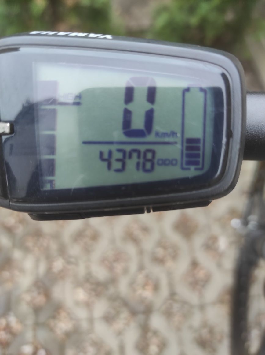 Rower elektryczny E-bike, Yamaha Raymon E-Sewen Roy 4,5