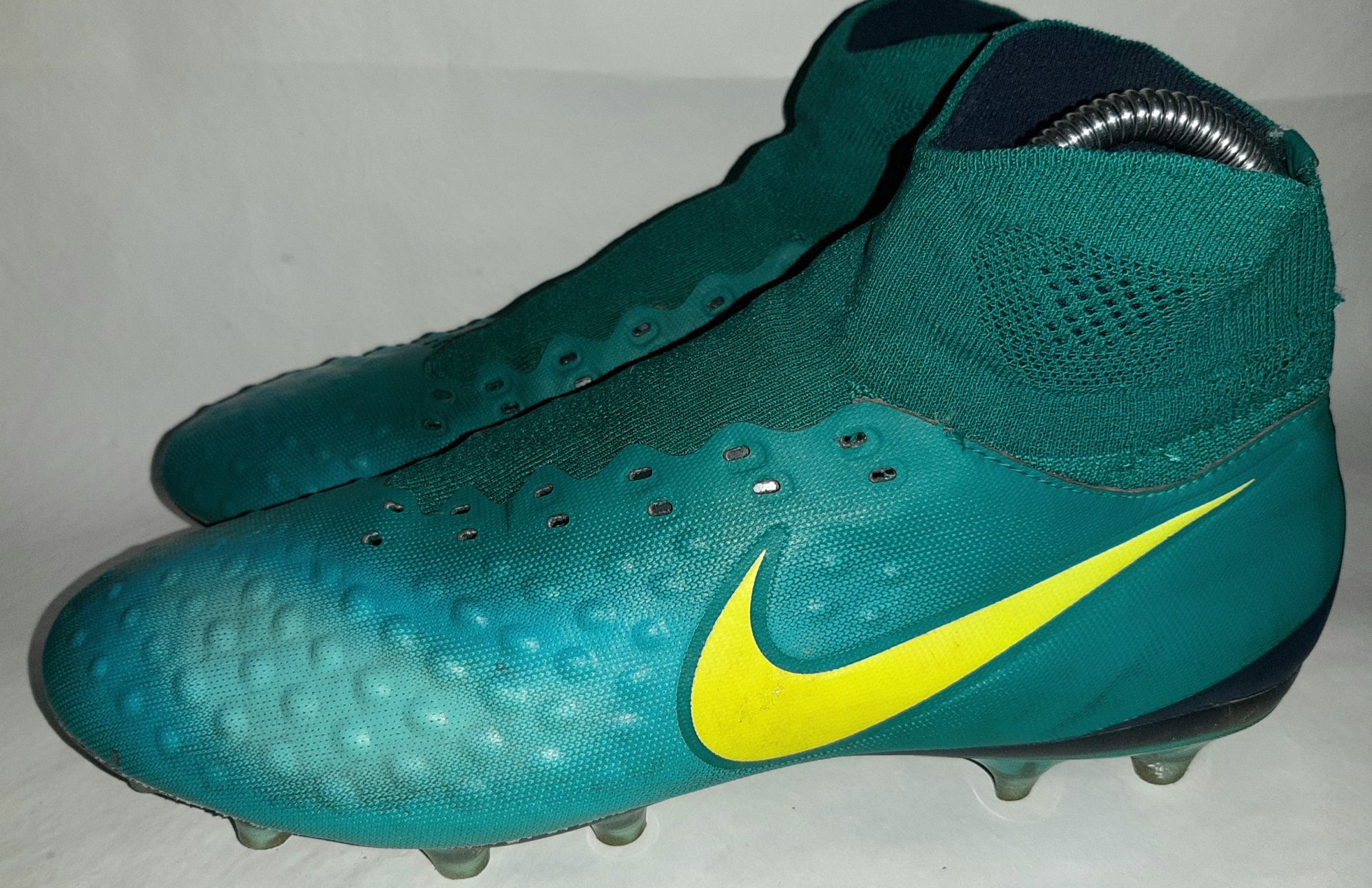 Бутсы Nike Magista 42р