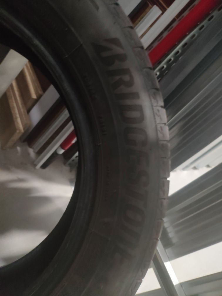 Sprzedam opony letnie bridgestone turanza t005 215/60/17