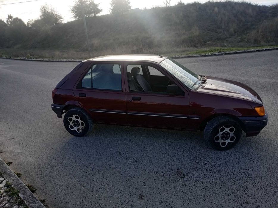 Ford Fiesta 1.1 Gasolina 55 cv / 40 kW 1989