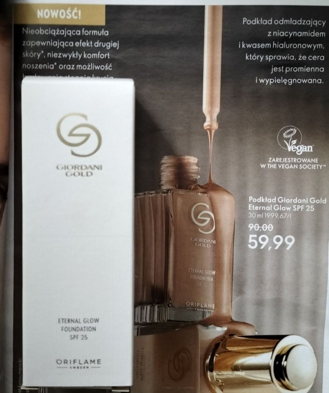 Podkład odmładzający Giordani Gold Eternal Glow Spf 25 30 ml Oriflame