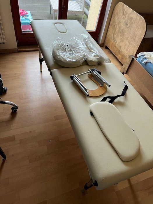 sprzedam stół do masażu
