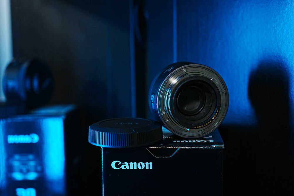 Objetiva Canon RF 50mm f/1.8 STM – Como Nova