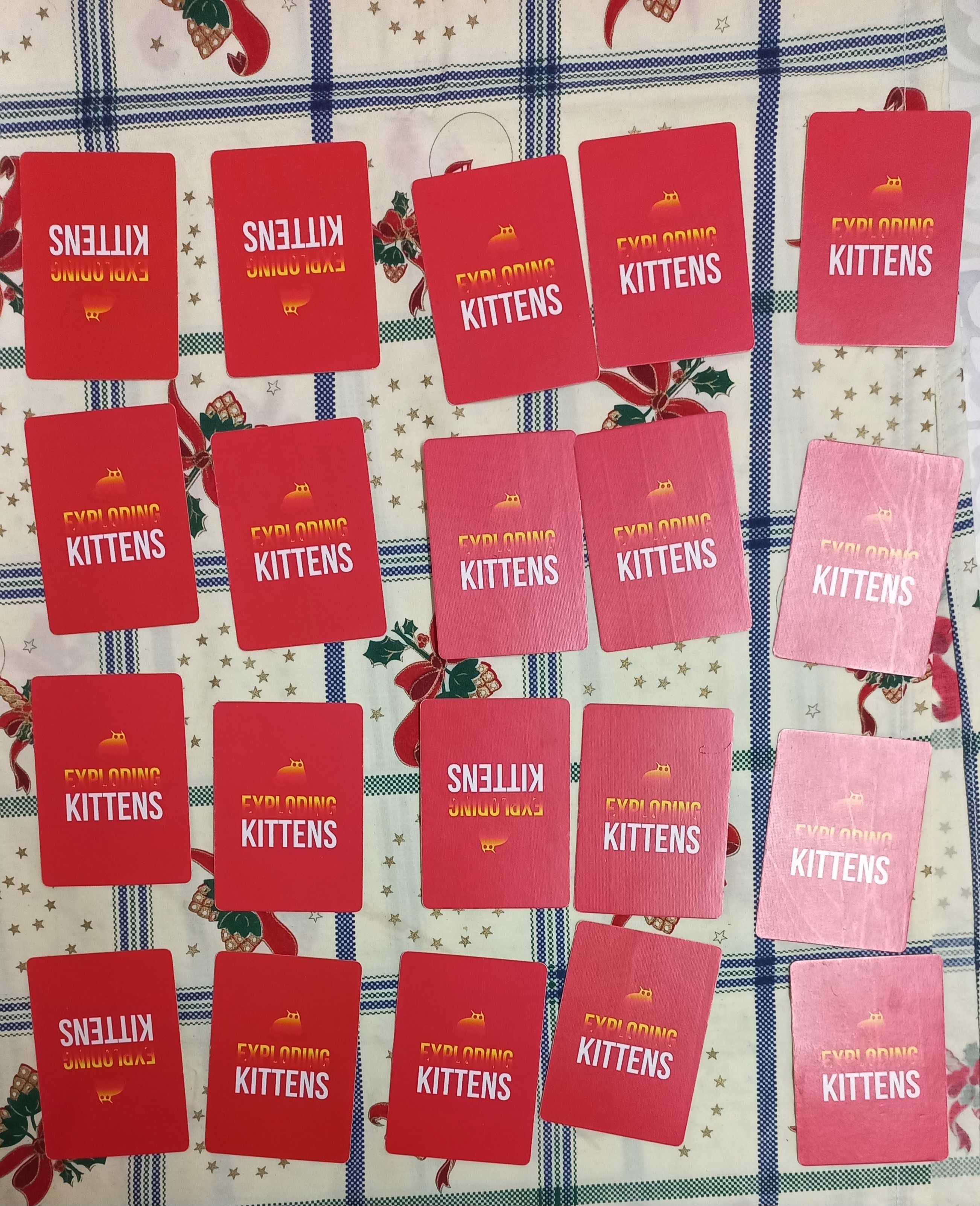Exploding kittens + 4 expansões