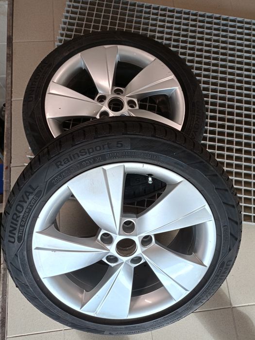 Sprzedam koła Skoda 205x50 R17