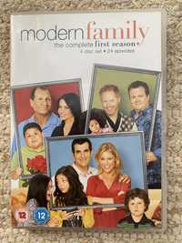 Modern family first season