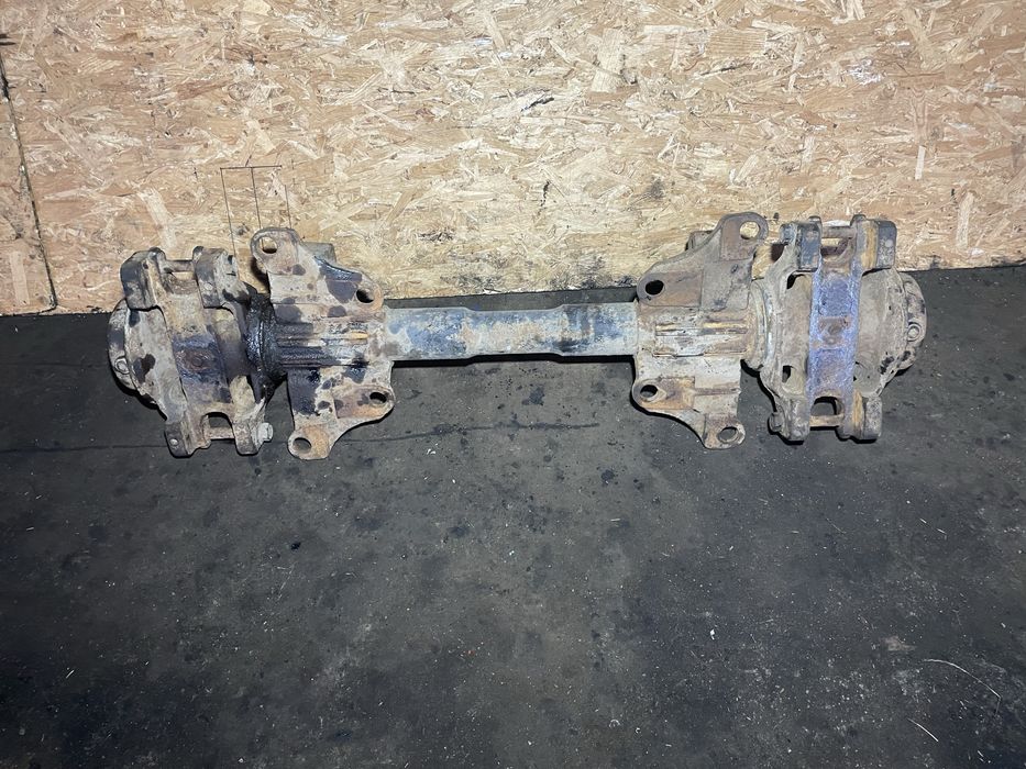 Балансірна ось на авто КАМАЗ 5320 5511 55111 53215