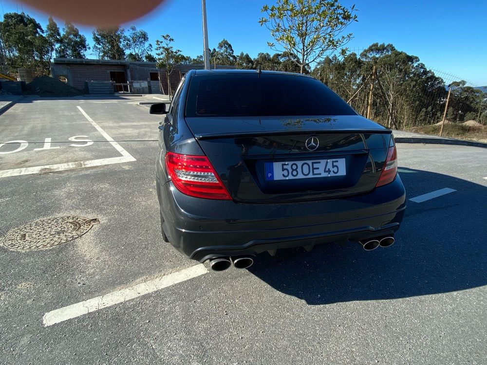 Mercedes C220 AMG