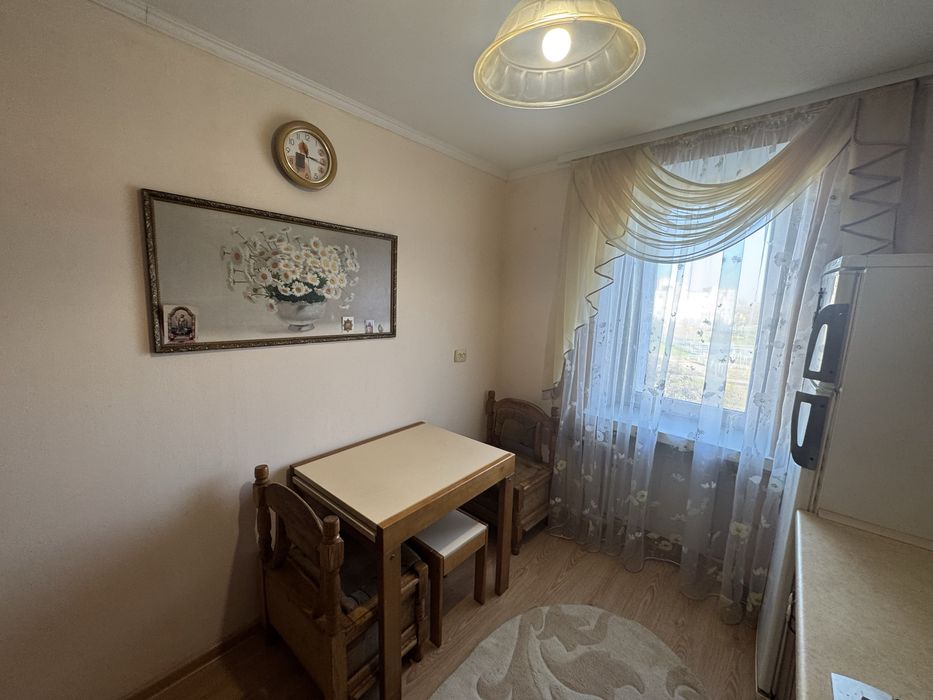 Продаж 2-х кімнатної квартири м.Шептицький