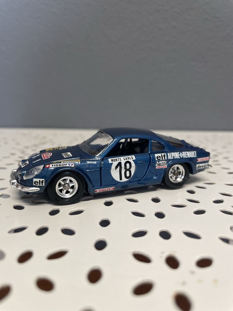 Miniatura Alpine Berlinette