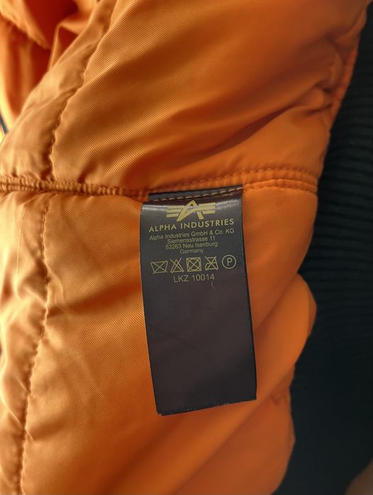 Бомбер Alpha Industries MA-1 BOMBER JACKET