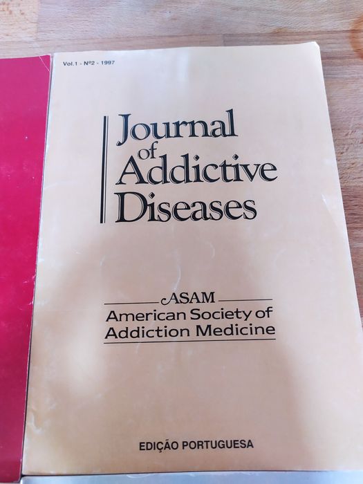 Journal of addictive diseases em português