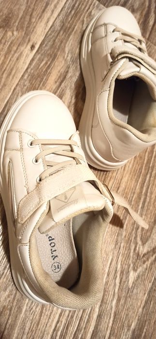 Кроссовки кросівки 34 р. 21 см.