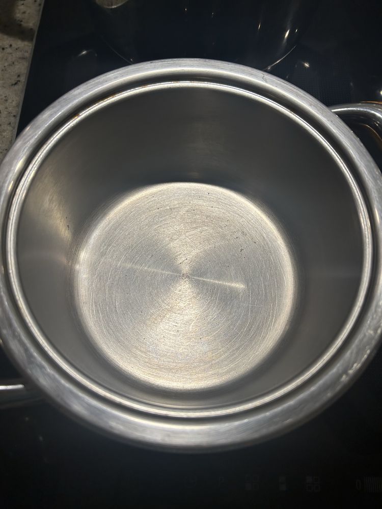 3 garnki Philipiak plus 2 pojemniki i durszlak