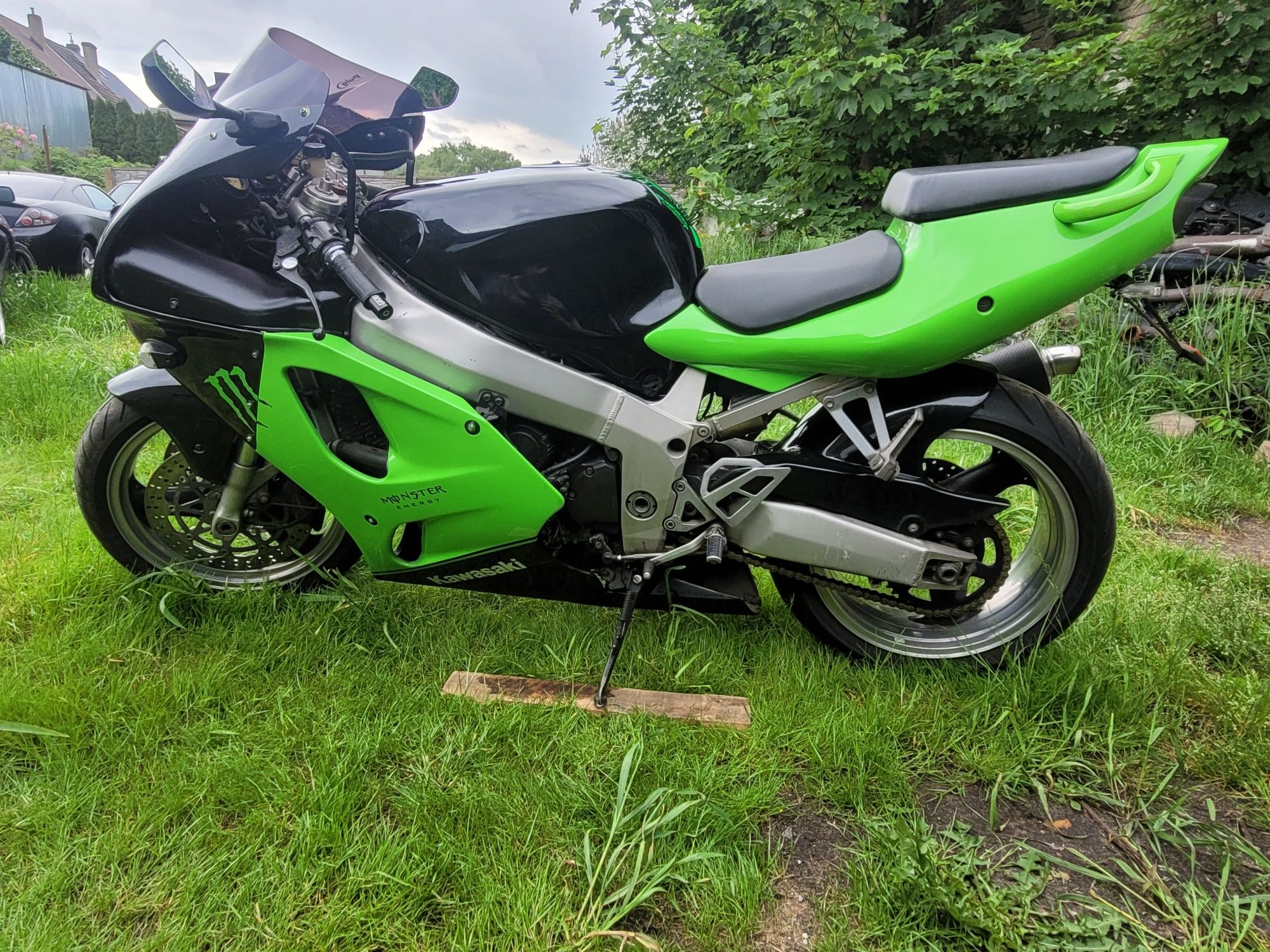 Kawasaki Zx7r ninja z Niemiec zadbana polerowane felgi tuning