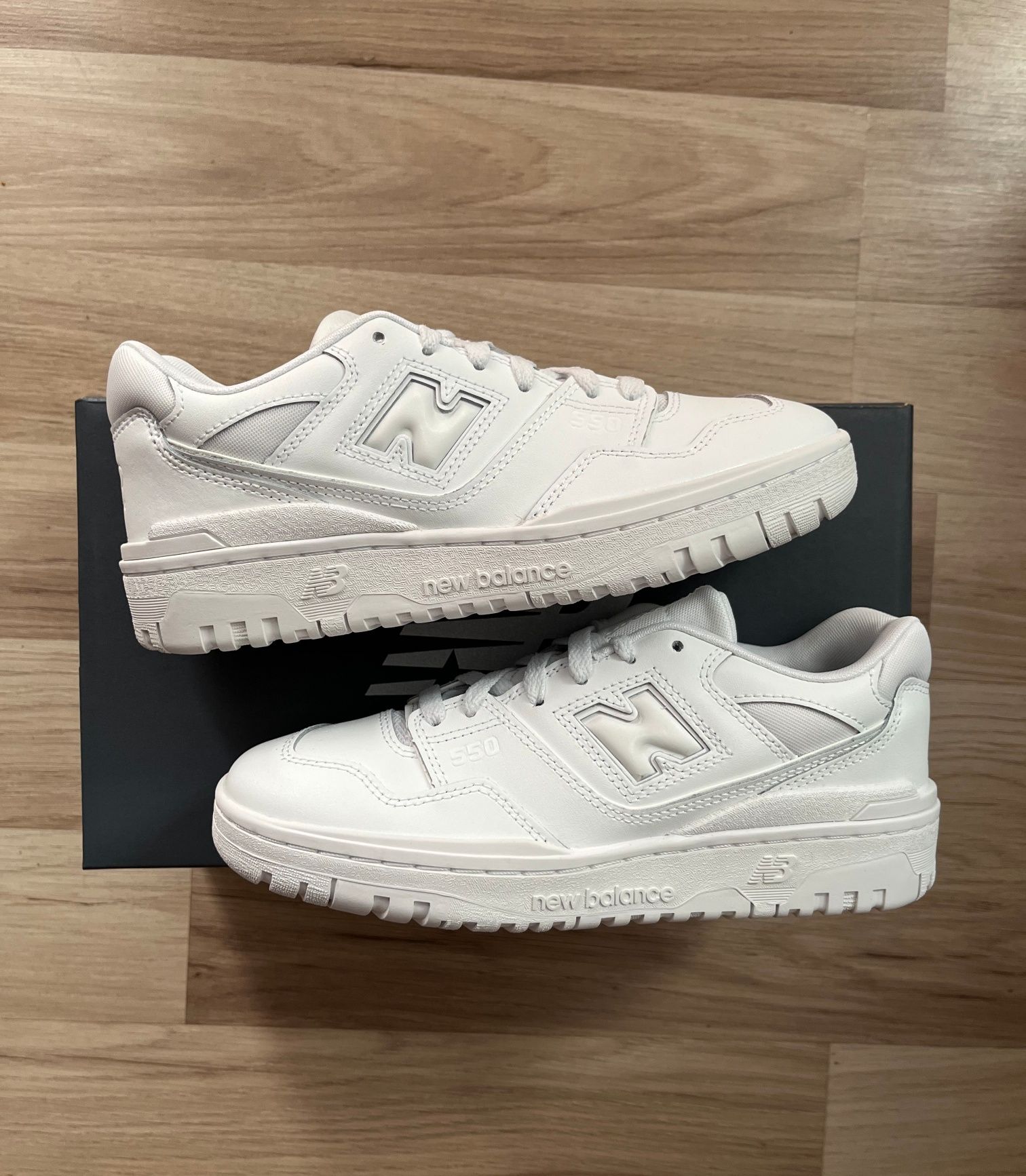 Buty damskie New Balance 550 White Białe 37,5
