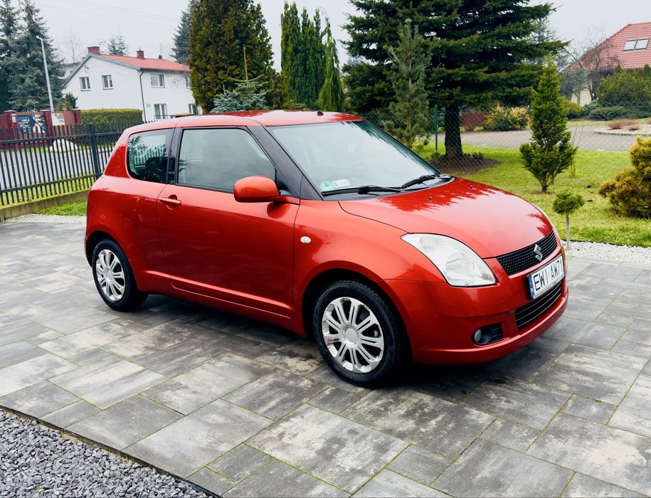 Śliczny Japończyk Gaz Sekwencja 2035 Mały Przebieg Wyposażony Zamiana