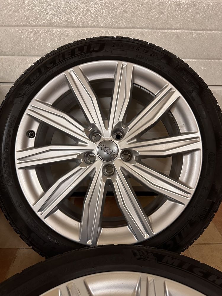 Зимовий Комплект Orig.AUDI A6 C8 R19 245/45/19 michelin alpin