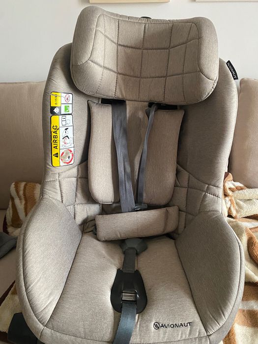 Fotelik Avionaut rwf z bazą