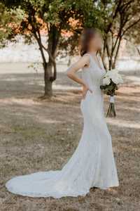Suknia ślubna syrena – cała z koronki