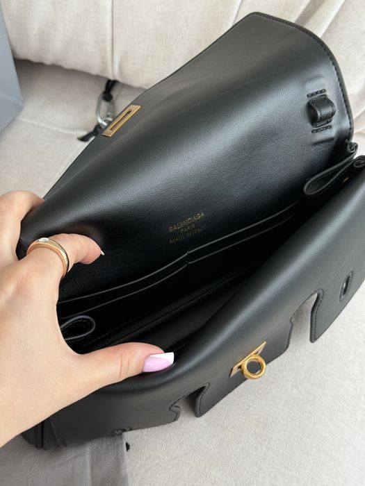 Сумка клатч Balenciaga Bel Air шкіра | чорна | золота фурнітура
