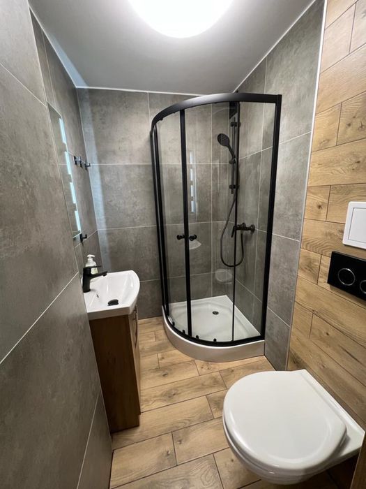 Remonty mieszkań , domów i lokali usługowych , prace wykończeniowe